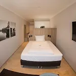 Apart Otel Tt Neuhofen 4*
