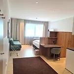 Tt Neuhofen Apartahotel