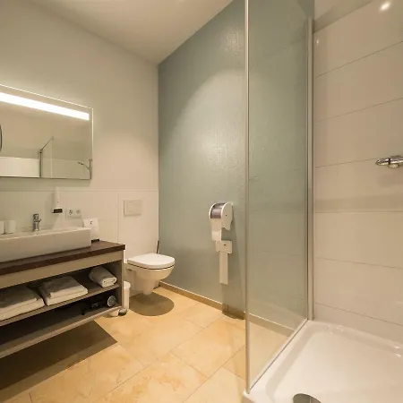 Tt Neuhofen Apartmanhotel 4*