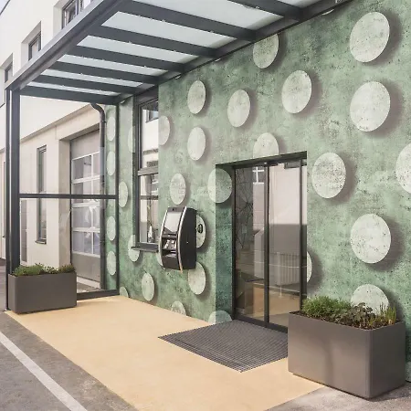 Aparthotel Tt Neuhofen 3*