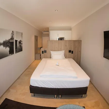 Aparthotel Tt Neuhofen 3*