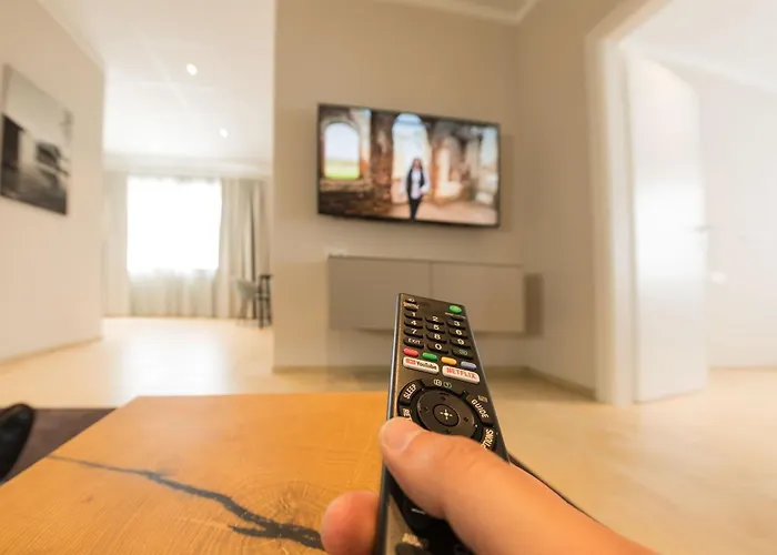 Tt Neuhofen Aparthotel 4*